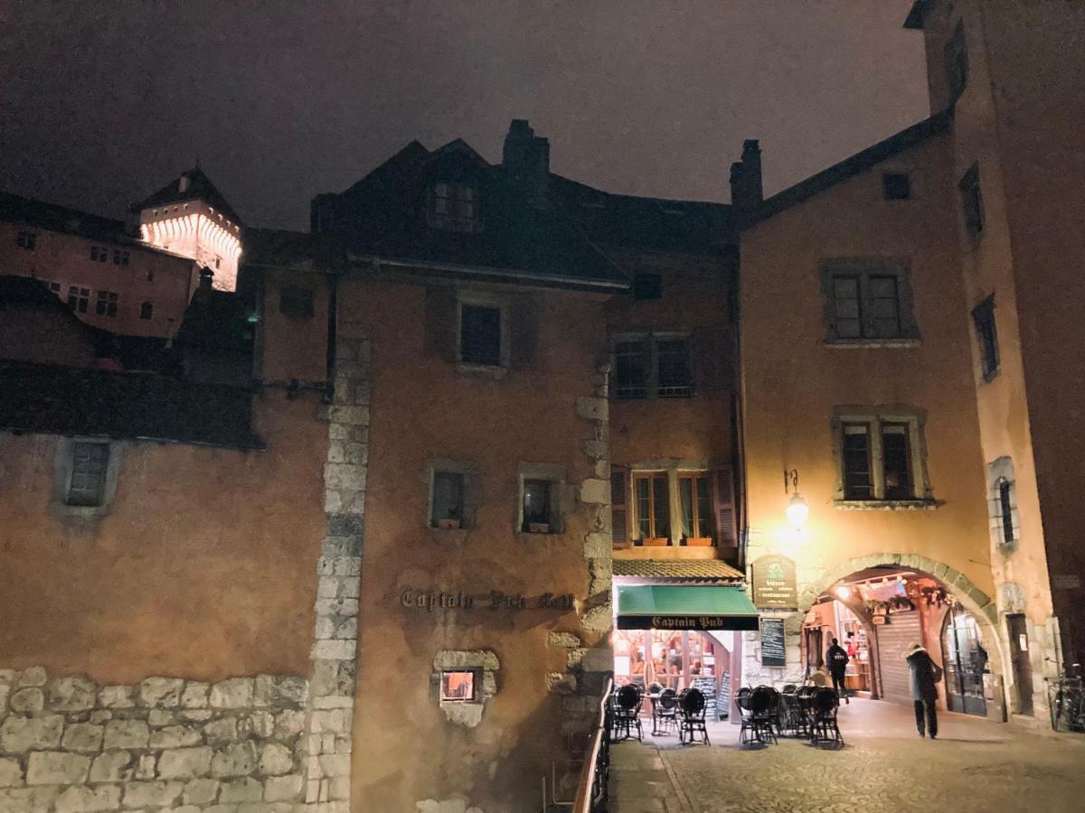Gite urbain AU 2BIS - Annecy Exterior foto